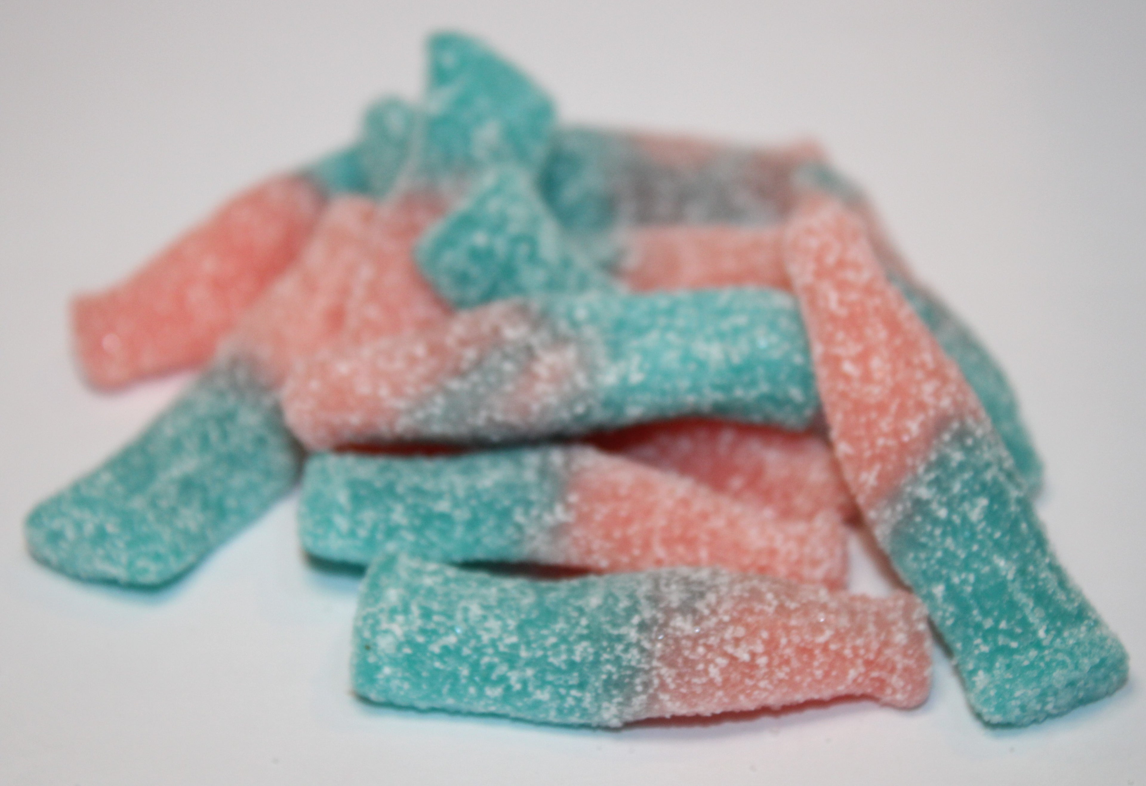 Bouteille Rose Et Bleu Fini Halal